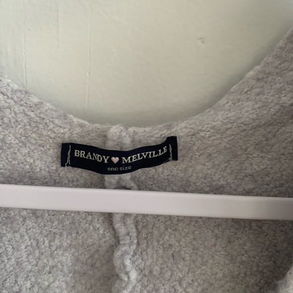 Brandy Melville Cropped Grey Cardigan - Picture 3 of 4